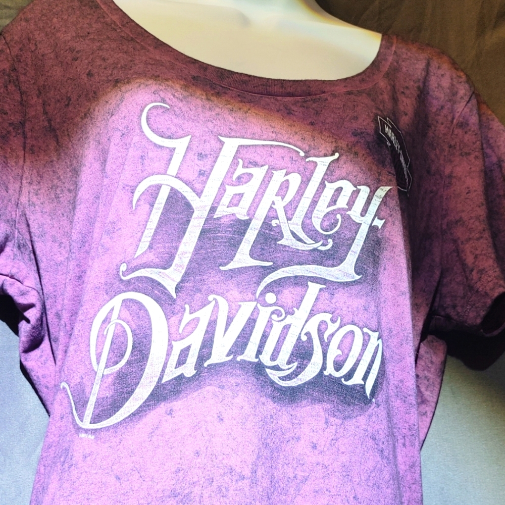New Womens "Harley Davidson"         Low Cut Shirt